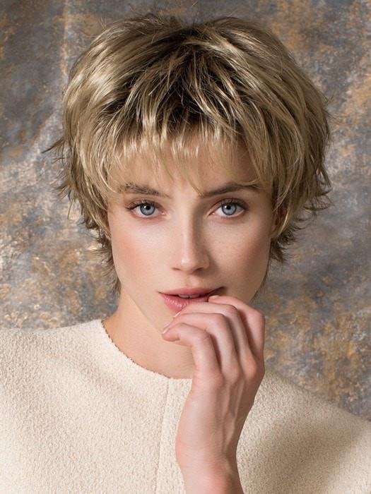 Click | Blonde Short Rooted Pixie Brunette Synthetic Wigs - wigglytuff.net