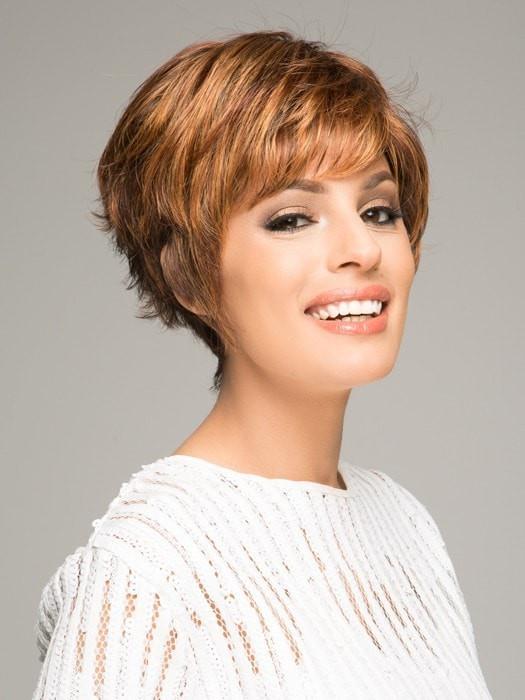 Sparkle | Short Rooted Women's Layered Brunette Synthetic Blonde Wigs - wigglytuff.net